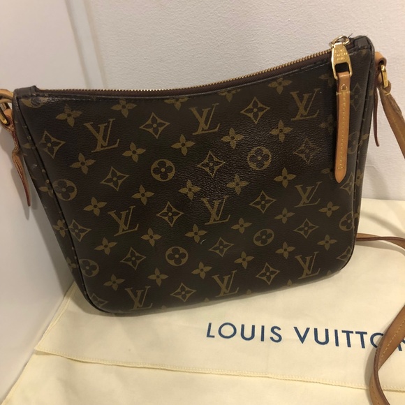 Louis Vuitton Mabillion Monogram Crossbody - Picture 9 of 15